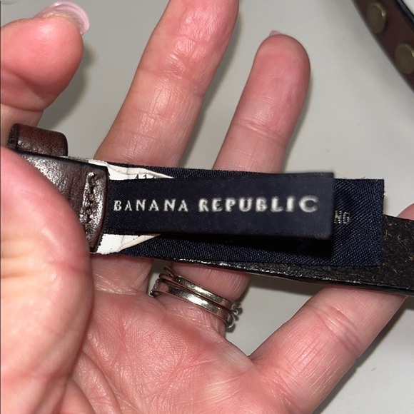 Banana Republic vintage Brown Studded Leather Belt size medium/ preowned - Picture 3 of 8